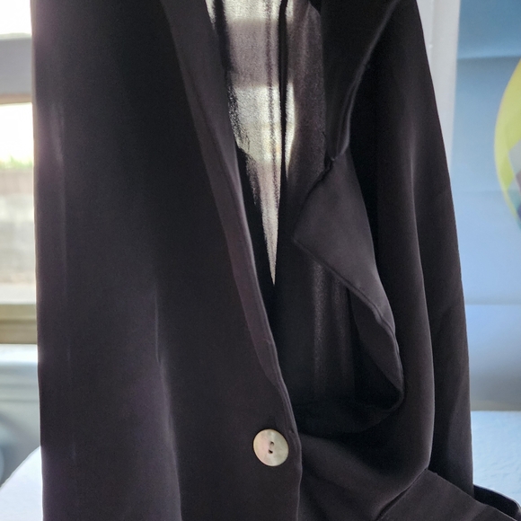 H&M Short Sleeve Satin Button Down Blouse Size Small, Recycled Polyester - Picture 5 of 6